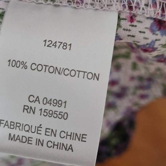 Carolina Belle Montreal Floral Blouse Size Small NWT - Picture 5 of 7